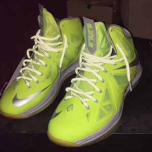 LEBRON X “VOLTAGE”